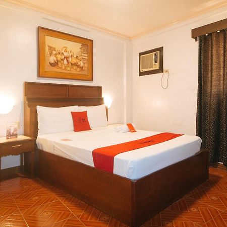 เรดดอร์ซ แอท แทมารินด์ สตรีท อังเฆลิสซิตี้ Hotel อังเฮเลส ภายนอก รูปภาพ